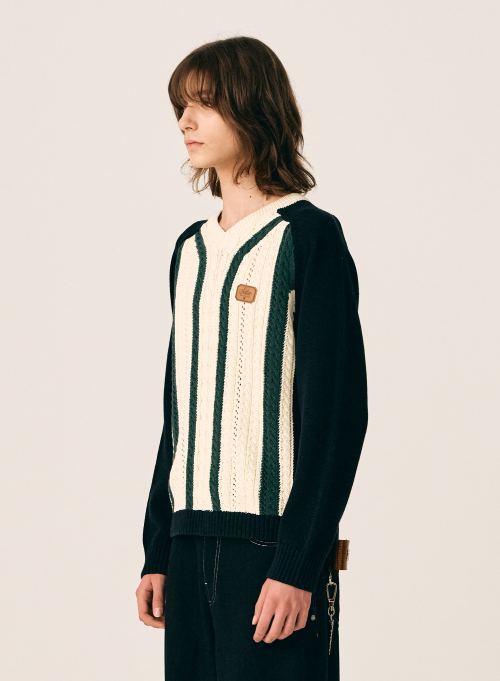 Lausanne V-Neck Cable Knit - Dark Green