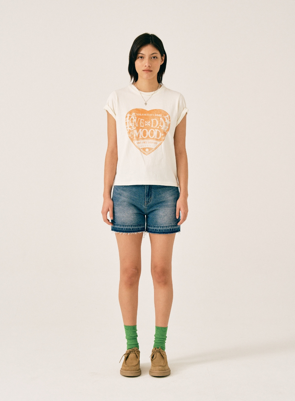 [5,000원 쿠폰] (W) Saturday Retro Mood Graphic T-Shirts - Cream Orange