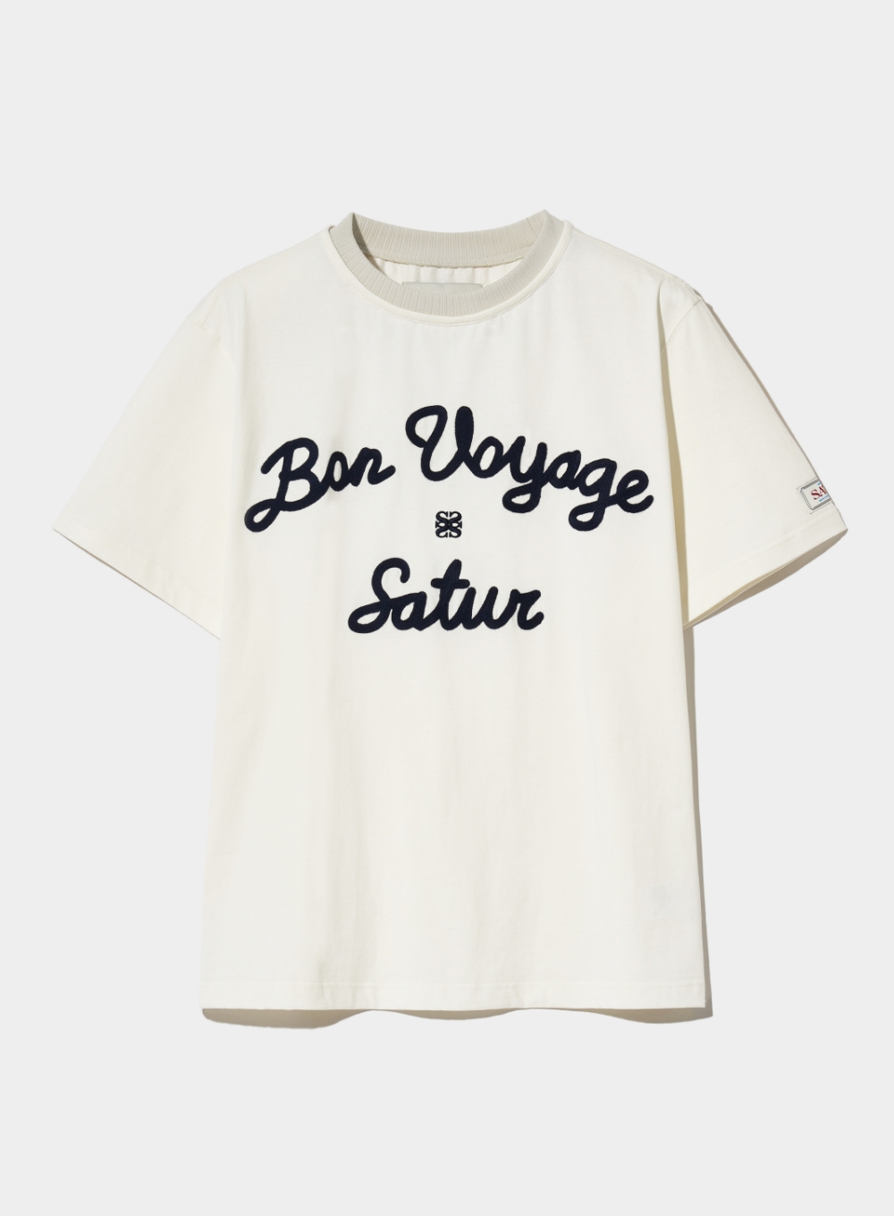 Satur Logo Voyage T-Shirts - Resort Ivory