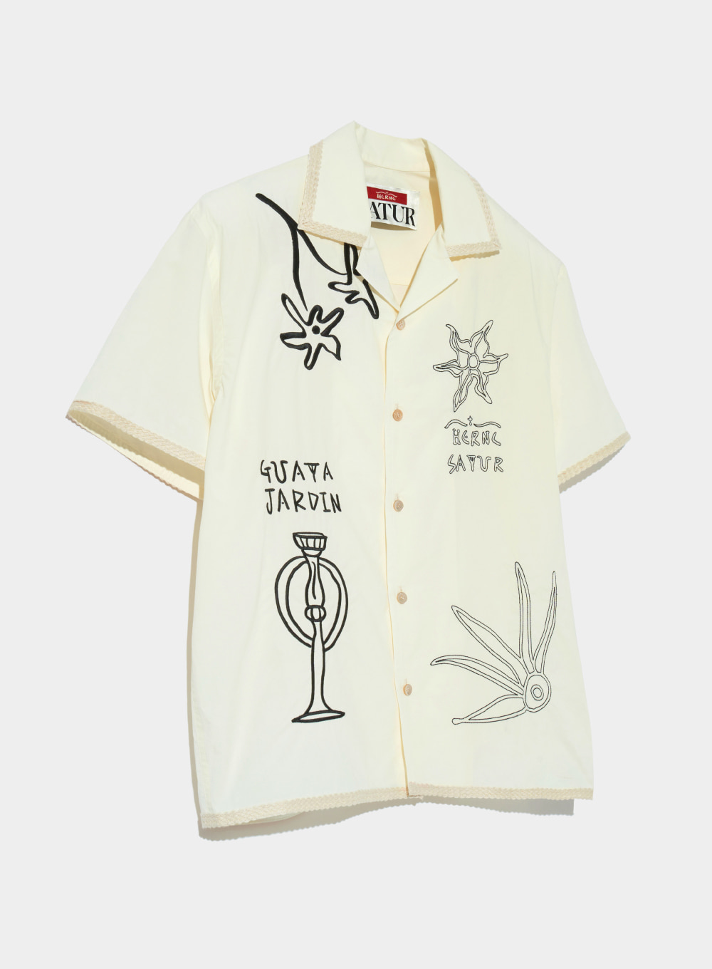 [6월 7일 예약배송] [세터X헤르시] 구아타 자르댕 : 태양의 사물 하프 셔츠 리조트 크림
