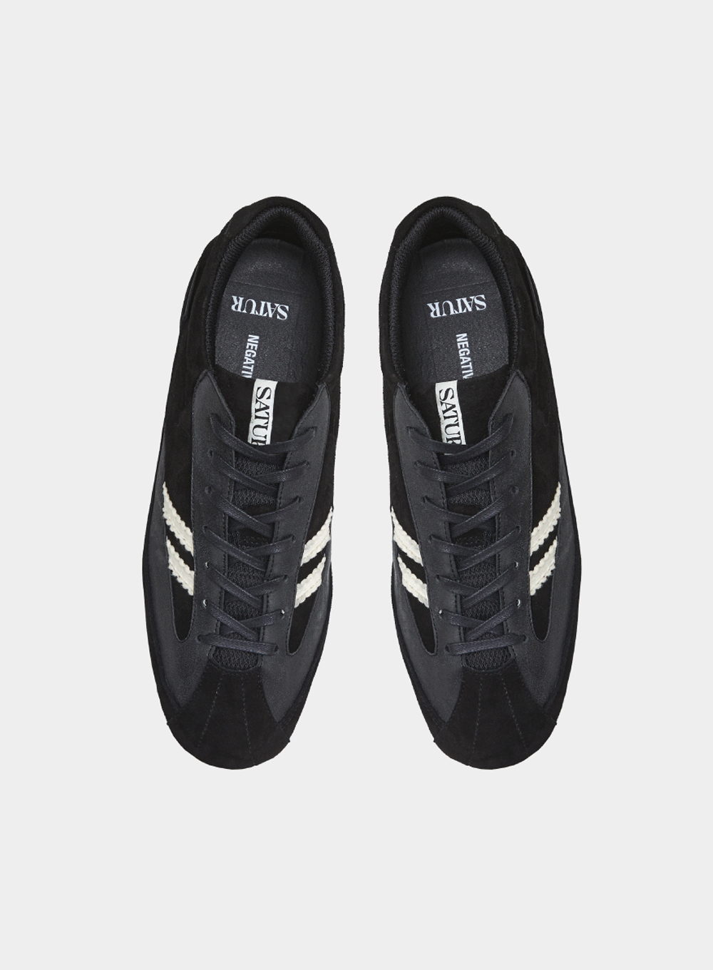 [SATUR X NEGATIVE THREE] Split Line Sneakers - Classic Black