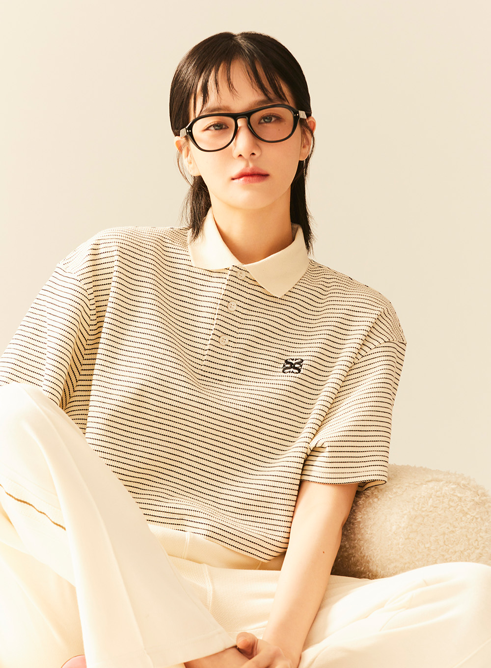 (W) Stripe Collar T-Shirt - Ivory Black