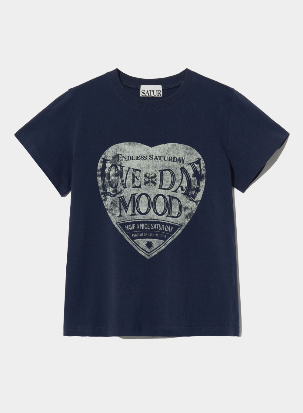 (W) Saturday Retro Mood Graphic T-Shirts - Navy Cream